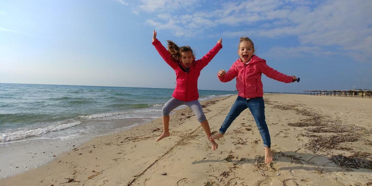 Sea Star Apartments Kallikratia Nea Kallikrateia 외부 사진